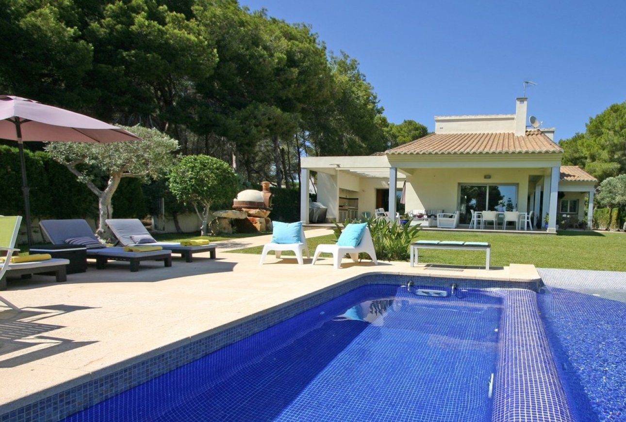 Sale - Villa - Moraira