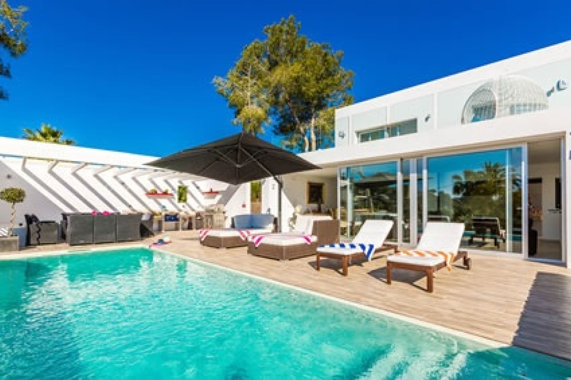 Sale - Villa - Moraira