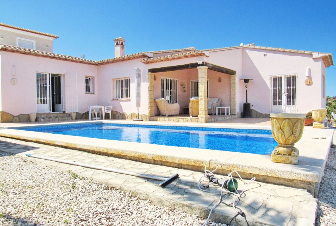Sale - Villa - Moraira