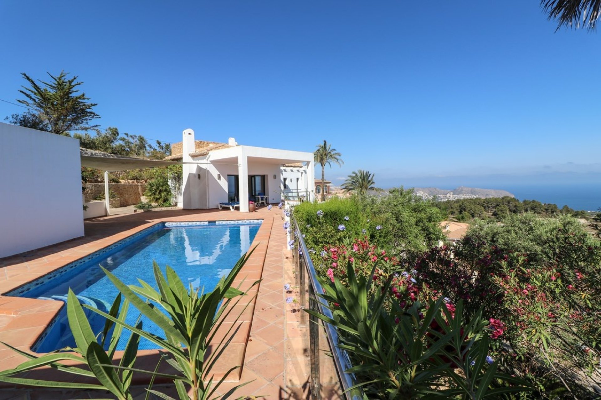 Sale - Villa - Moraira
