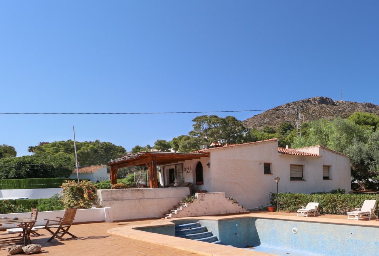 Sale - Villa - Moraira