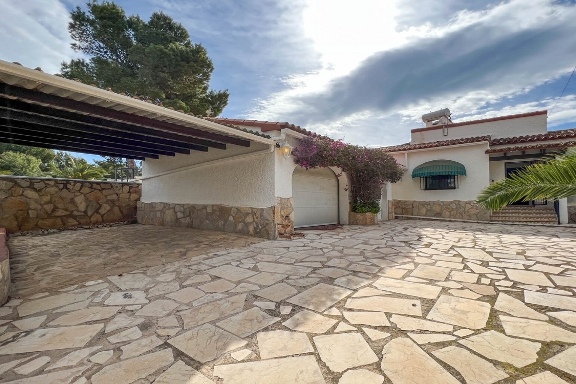 Sale - Villa - Moraira