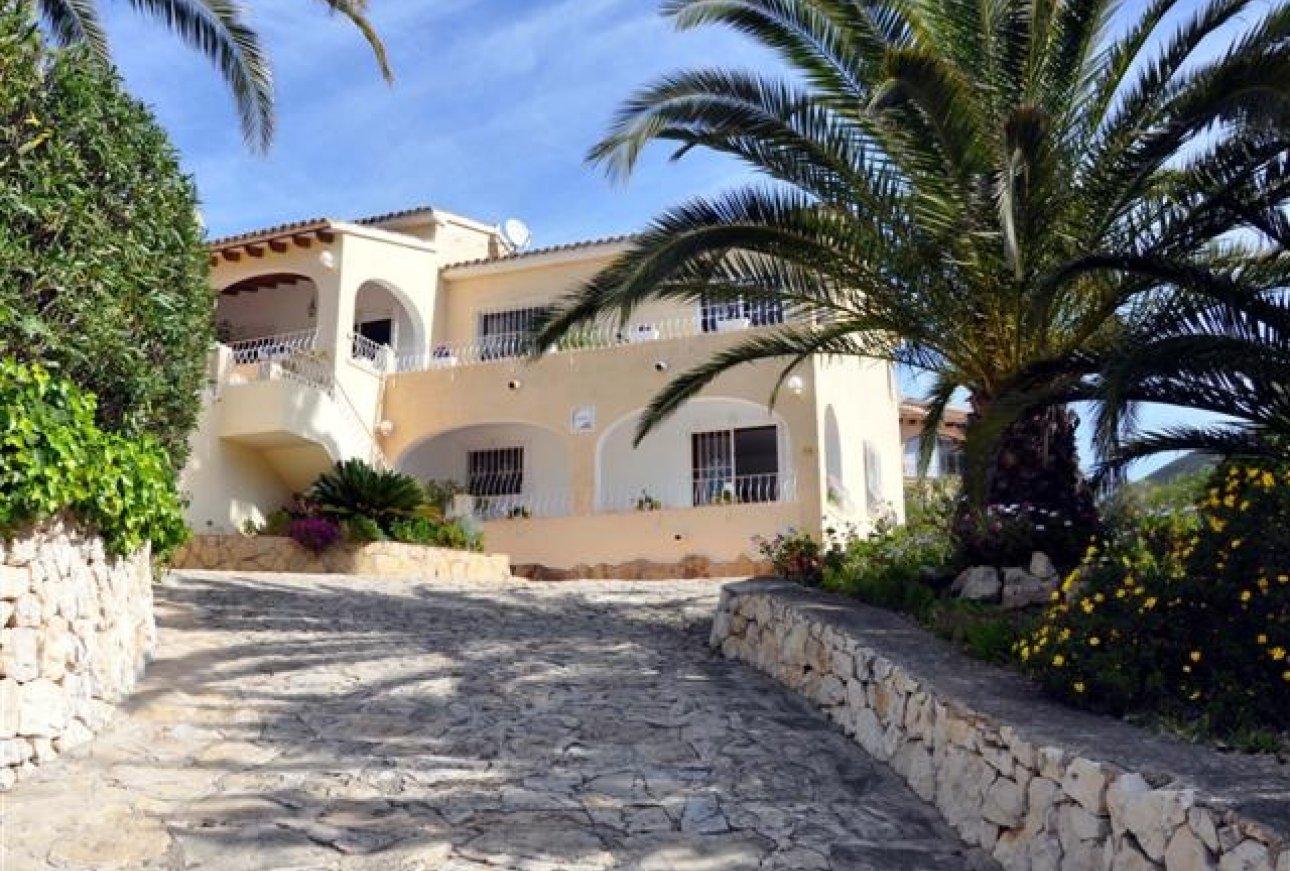 Sale - Villa - Moraira