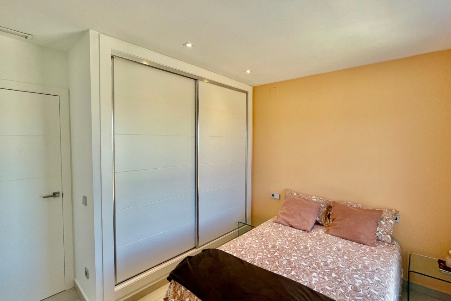Sale - Villa - Orba - Valley / Urbanización