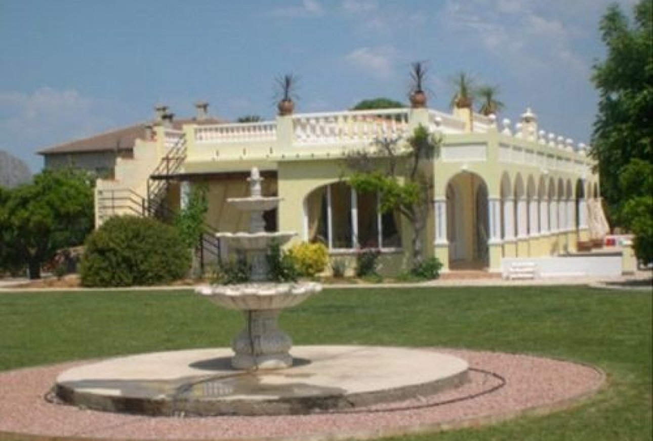 Sale - Villa - Orba
