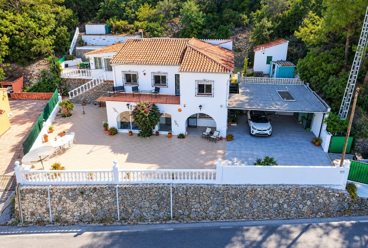 Sale - Villa - Parcent