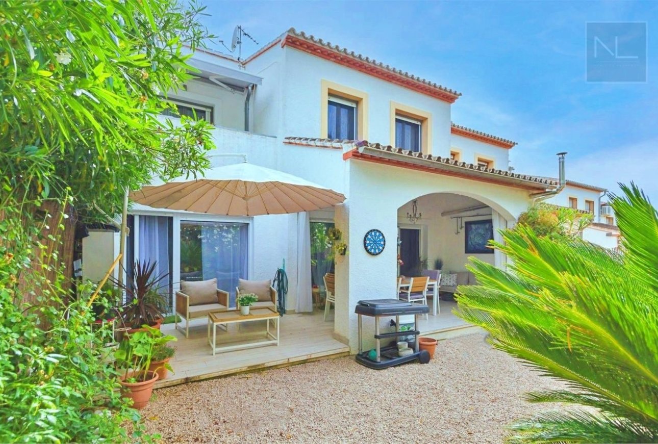 Sale - Villa - Pedreguer