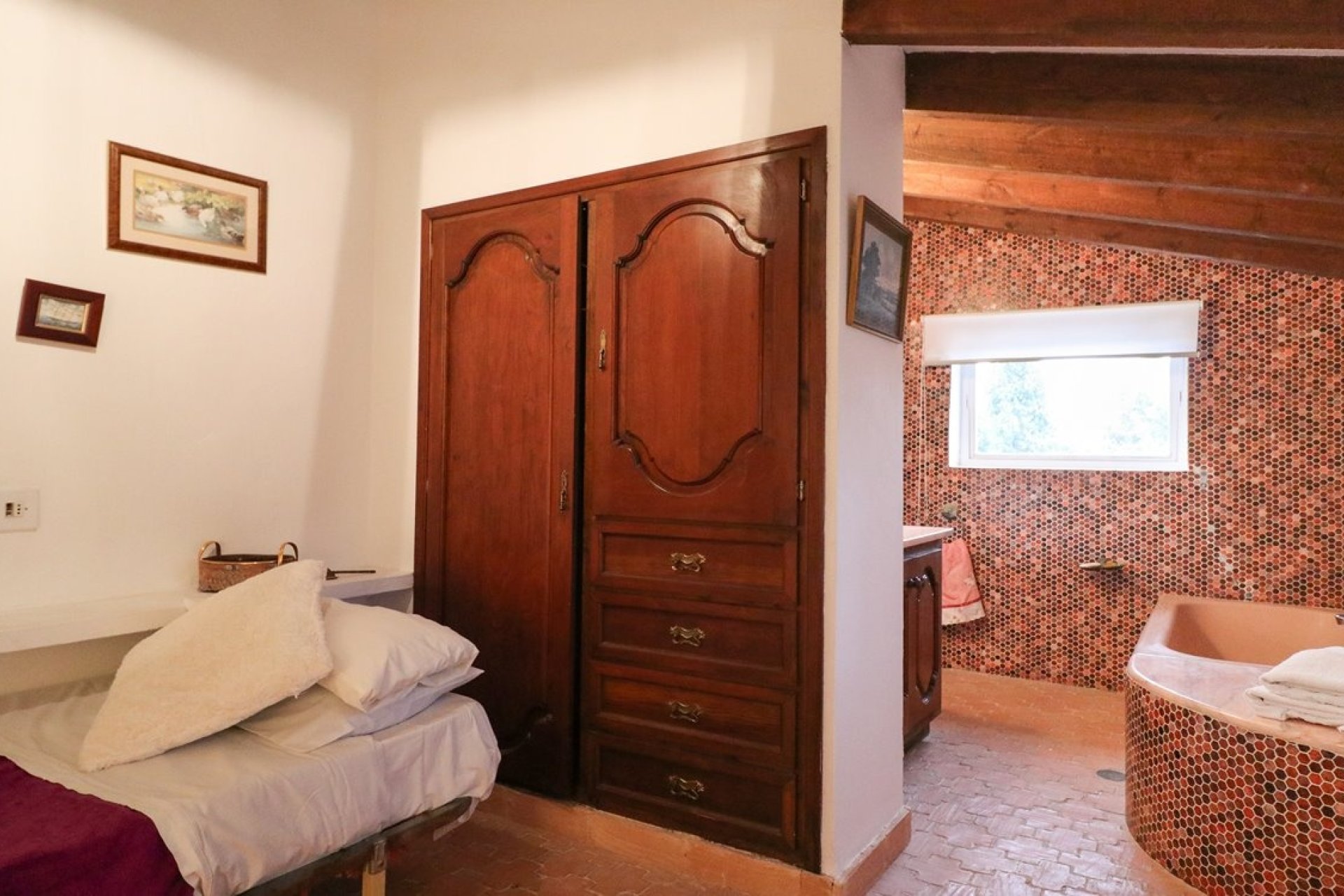 Schlafzimmer 4