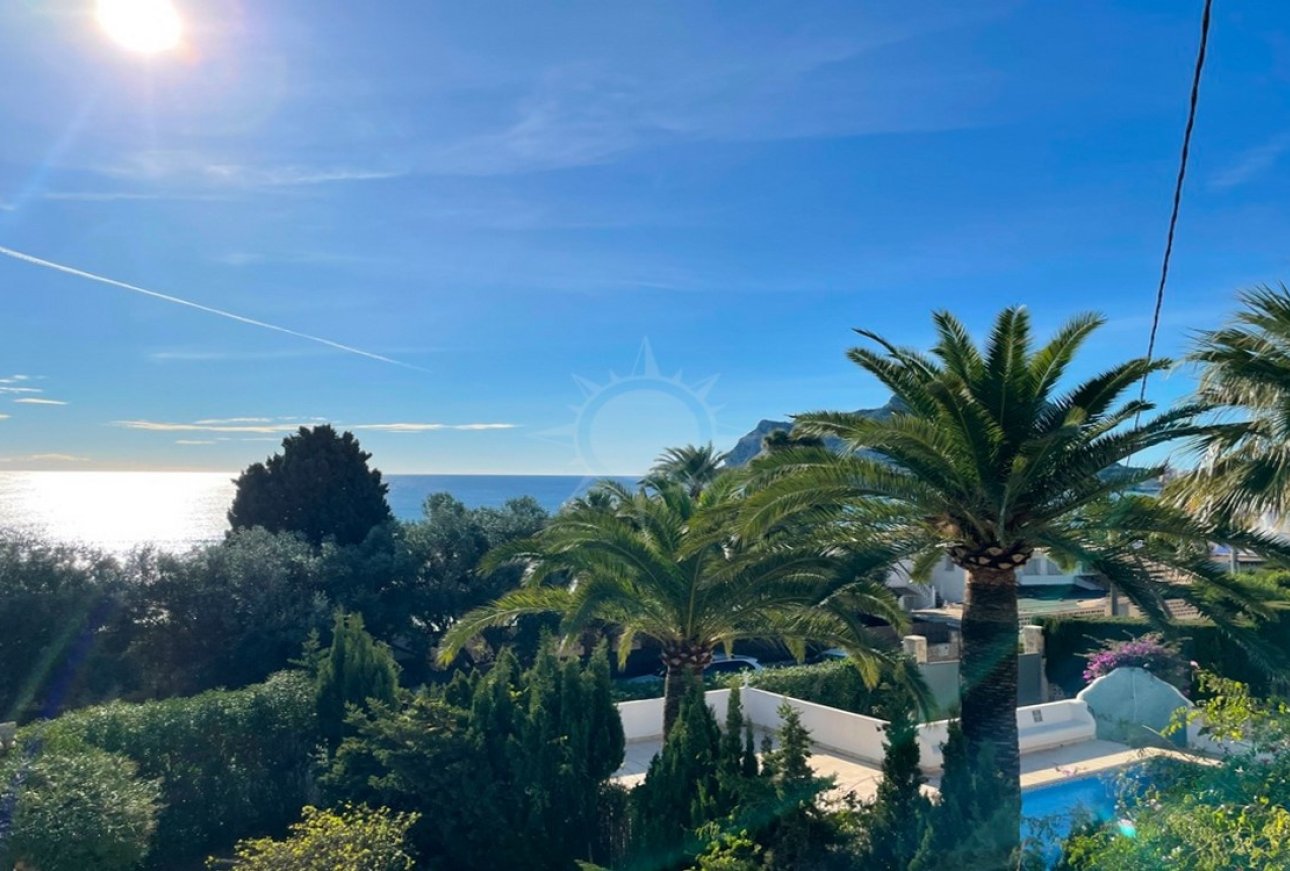 Second line house for sale in Les Bassetes Benissa