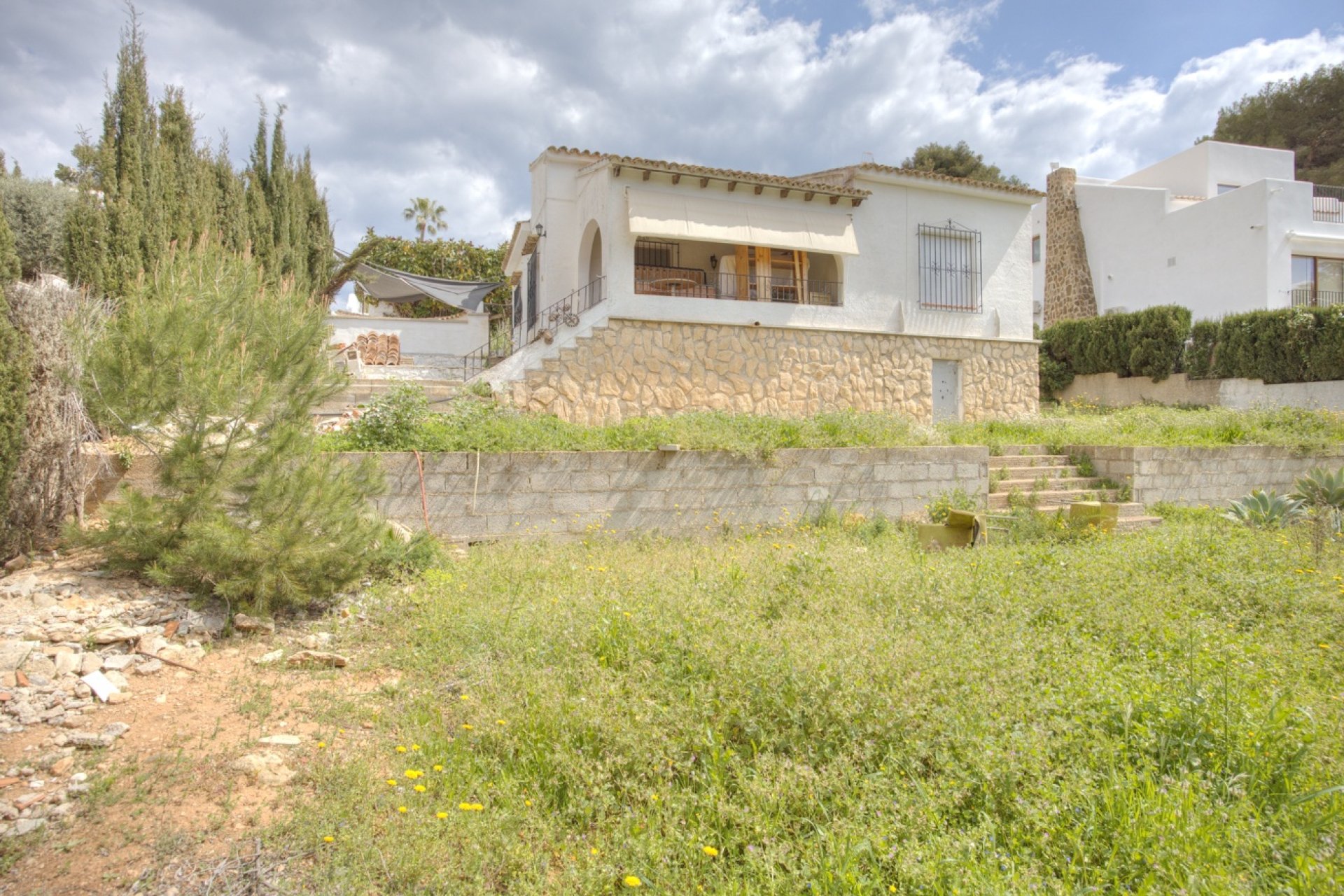 Te renoveren woning in Pla del Mar, Moraira | Voorgevel