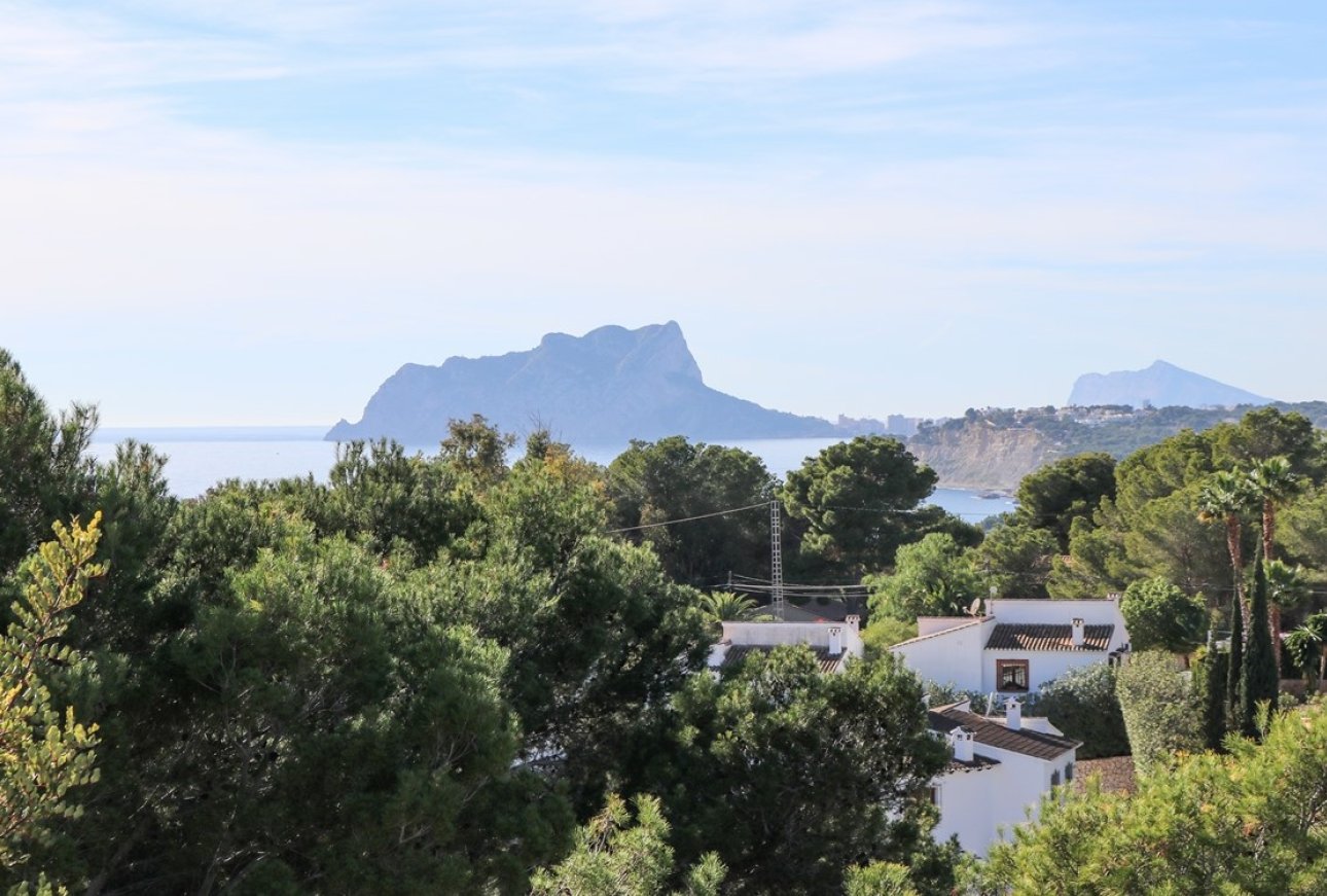 uitzicht op zee vanuit de villa in el portet moraira