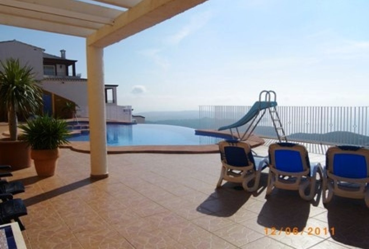 Venta - Bungalow - Benitachell  - Cumbre del Sol