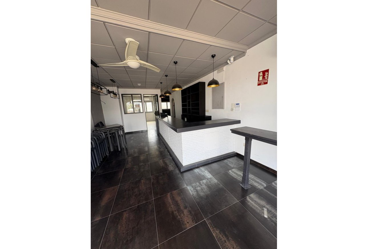 Venta - Locales Comerciales - Javea - Arenal