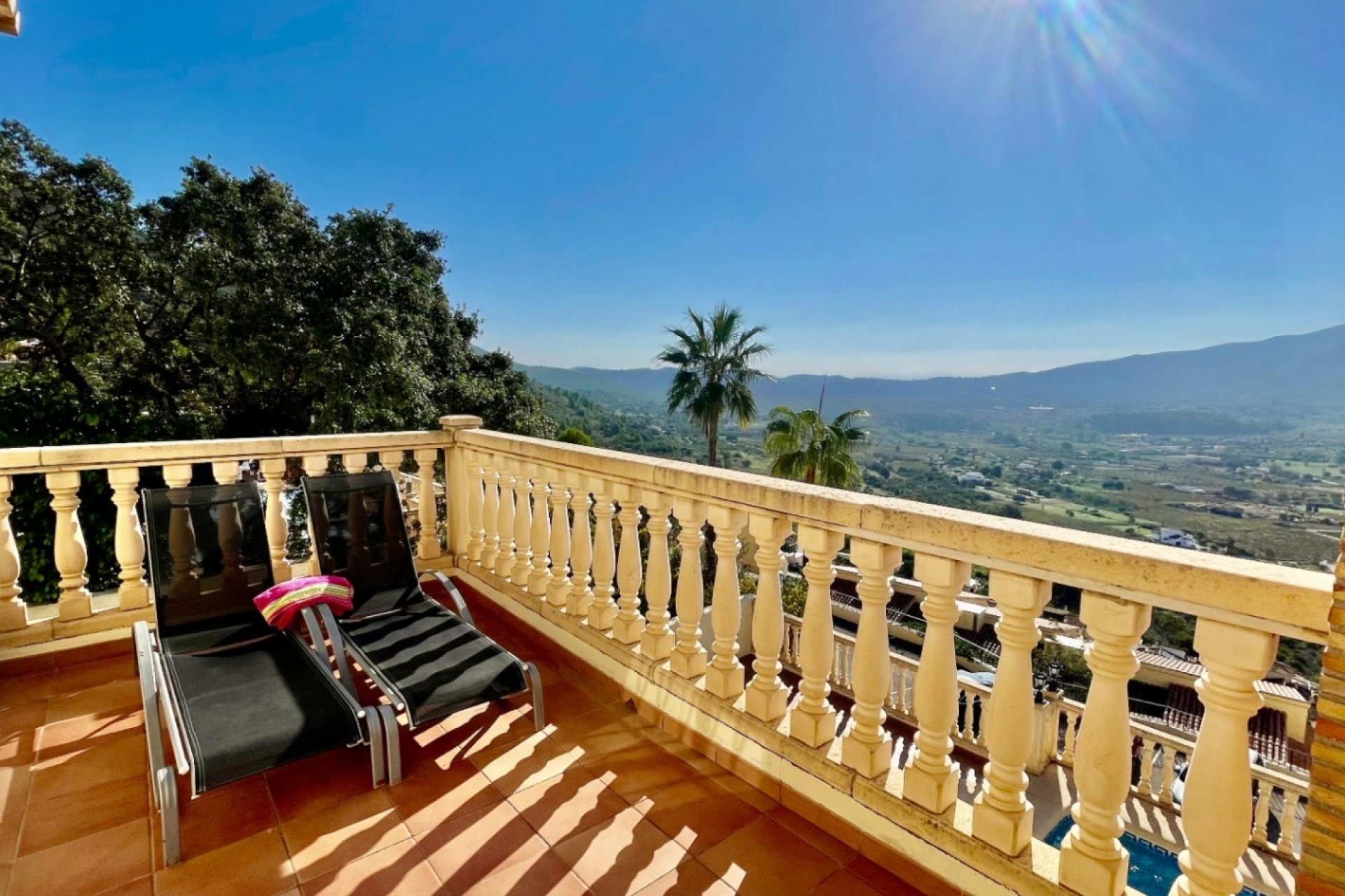Venta - Villa - Jalón - Valley / Urbanización