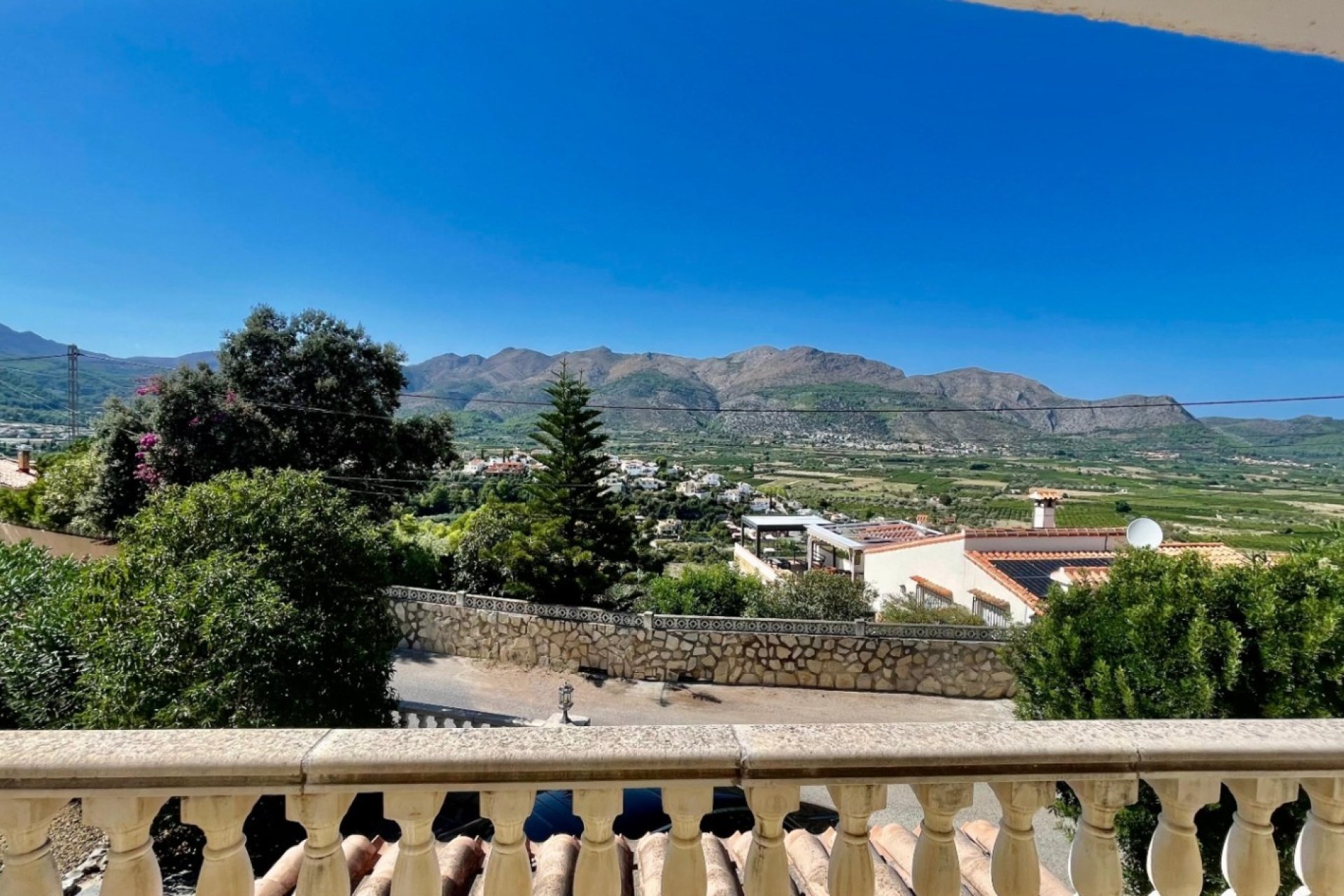 Venta - Villa - Orba - Valley / Urbanización