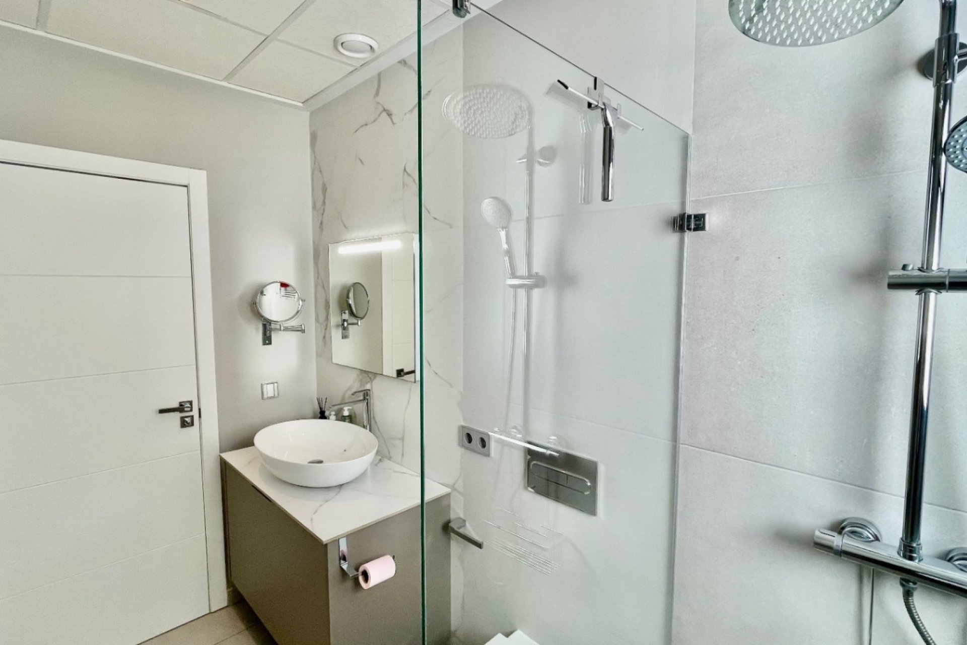 Venta - Villa - Orba - Valley / Urbanización