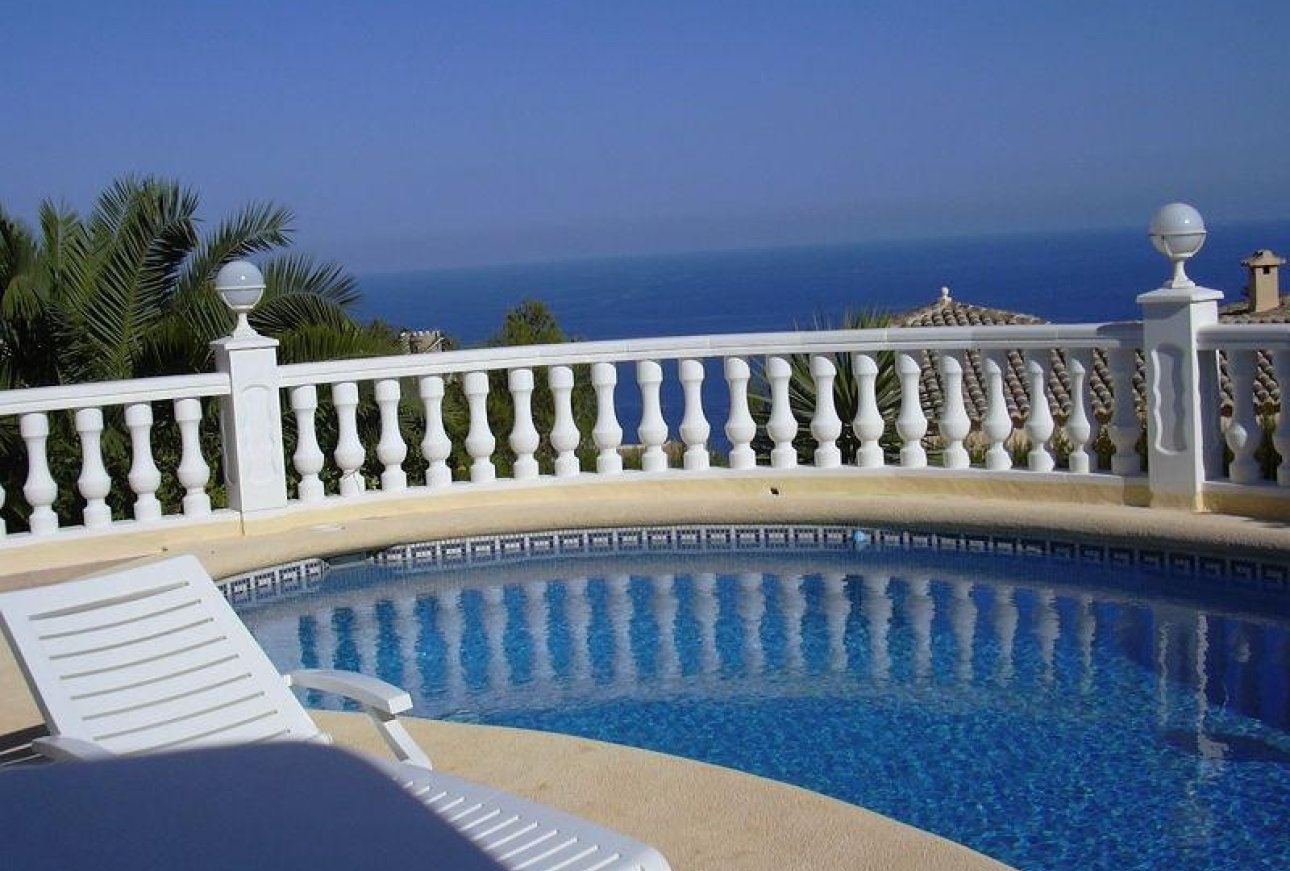 Verkauf - Villa - Benitachell  - Cumbre del Sol