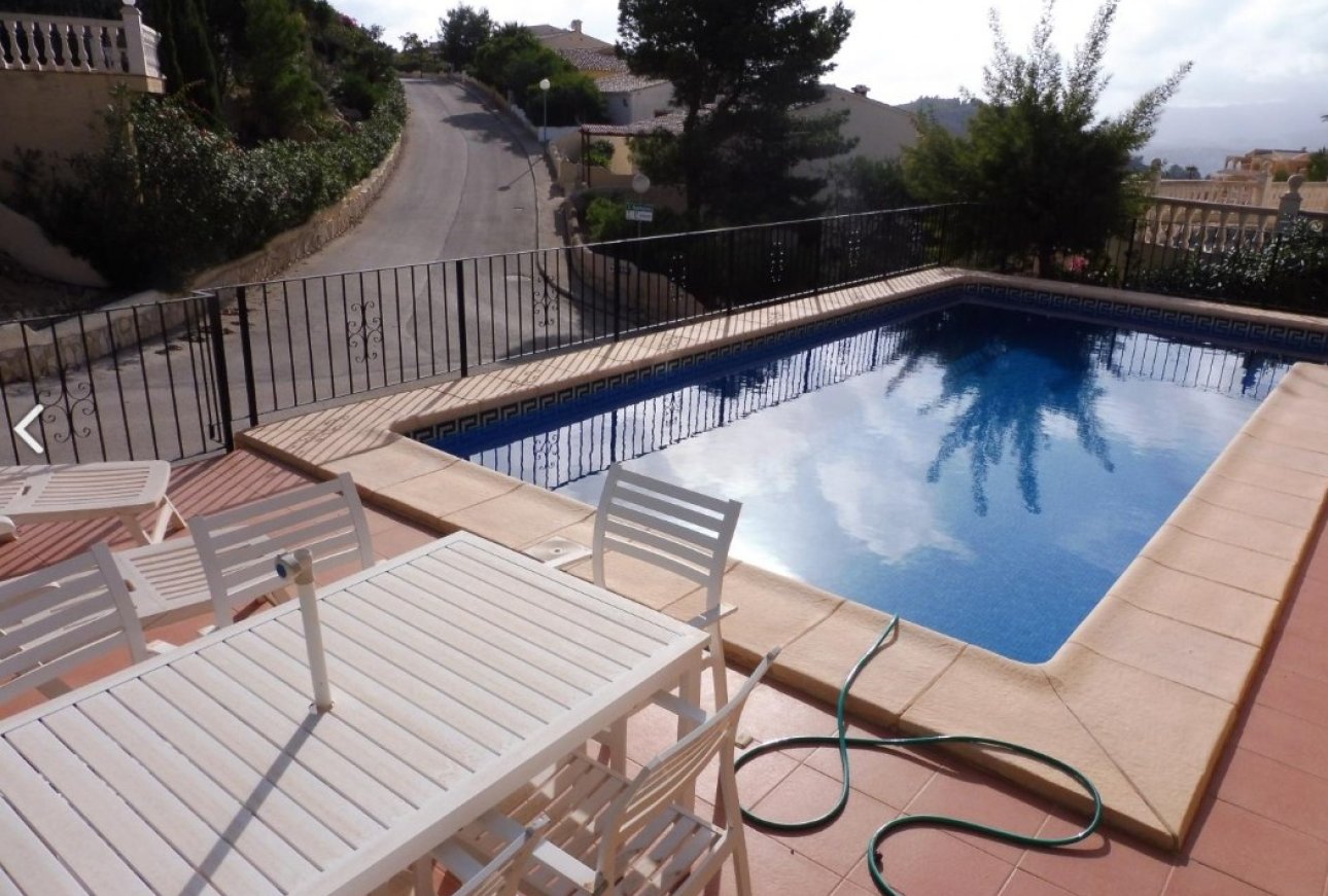 Verkauf - Villa - Benitachell  - Cumbre del Sol