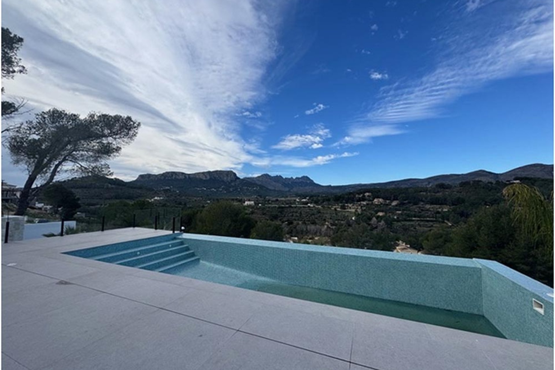 Verkauf - Villa - Calpe - Empedrola