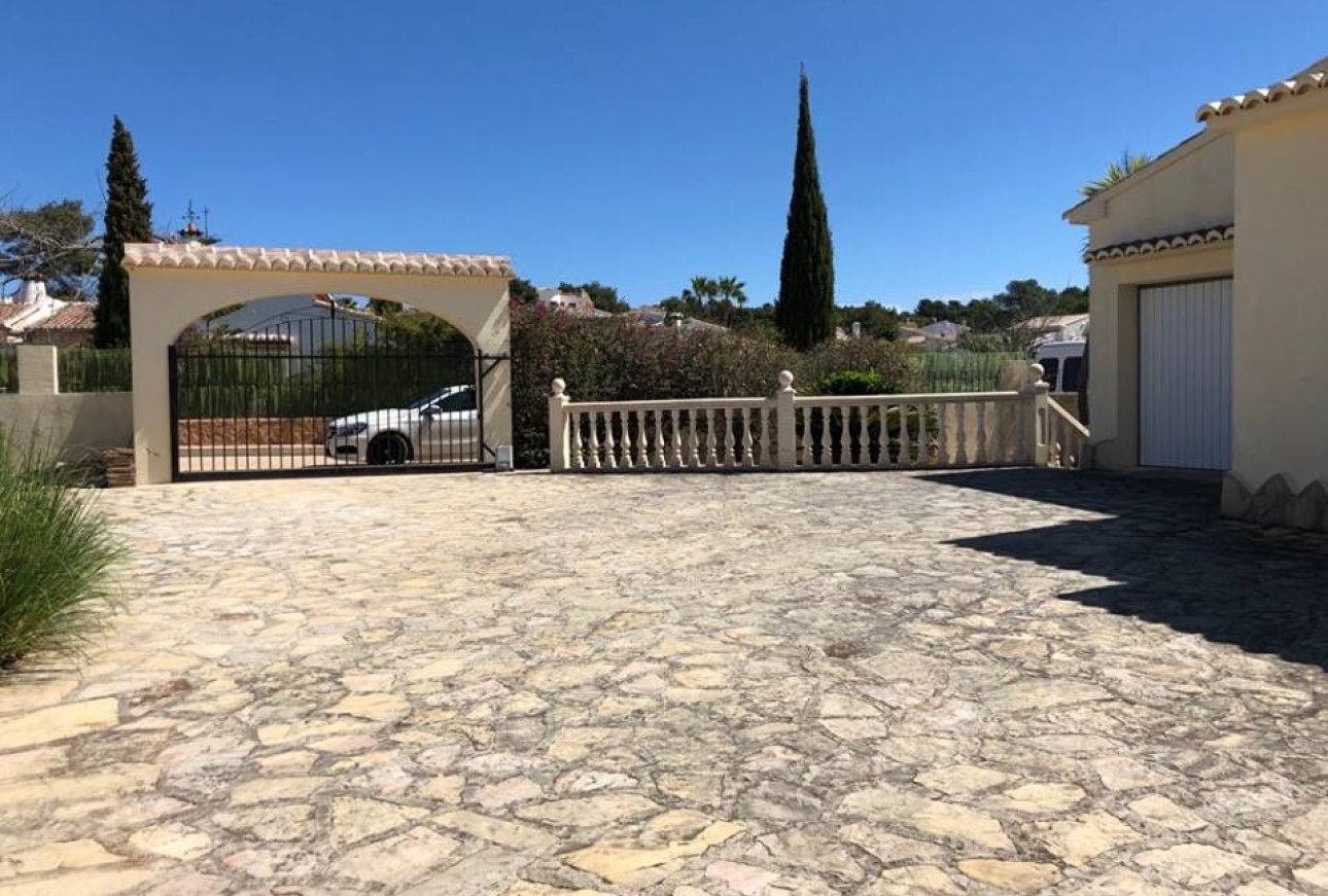 Verkauf - Villa - Javea - Arenal
