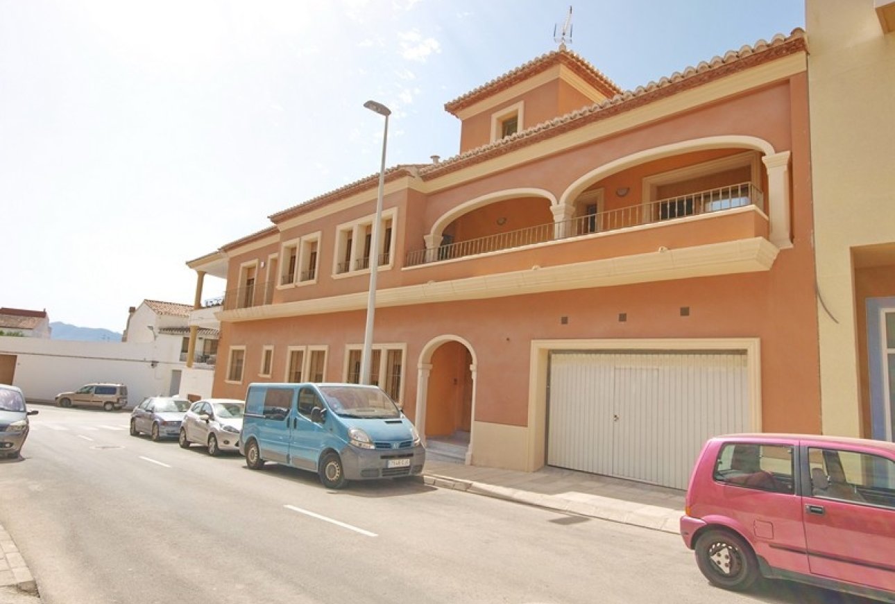 Verkauf - Wohnung - Teulada - Centro Ciudad