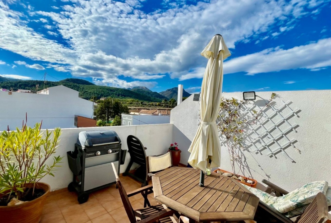 Verkauf - Wohnung - Xaló / Jalon - Ciudad