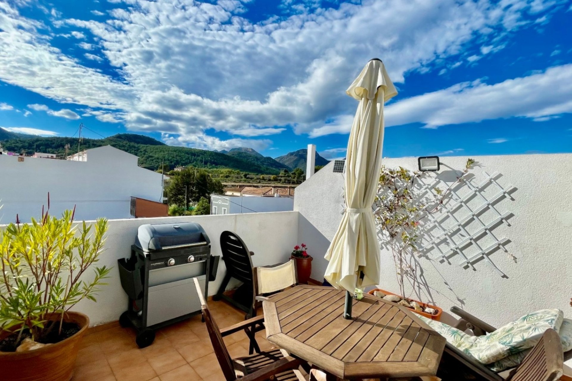 Verkauf - Wohnung - Xaló / Jalon - Ciudad