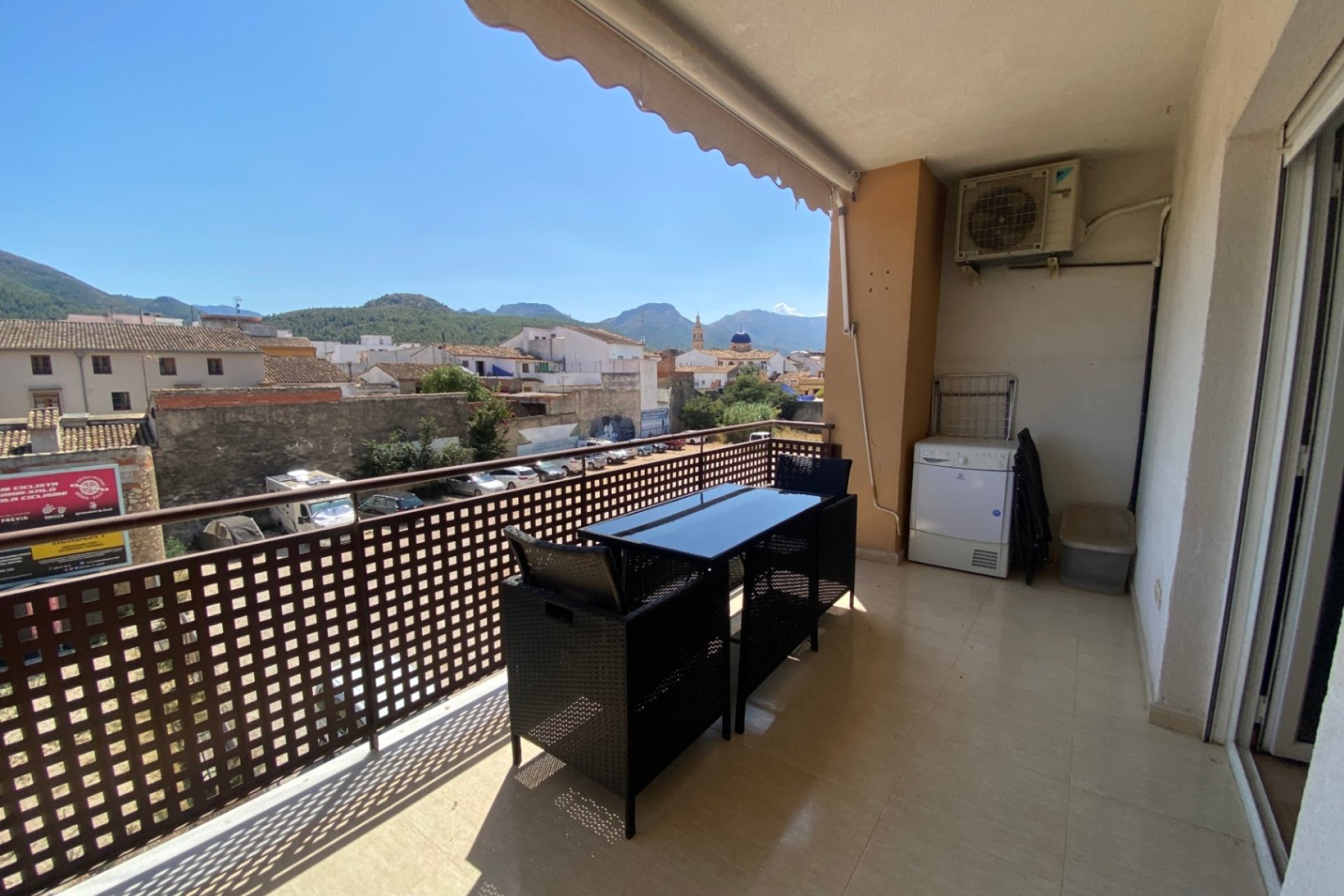 Verkoop - Appartement - Jalón - Pueblo