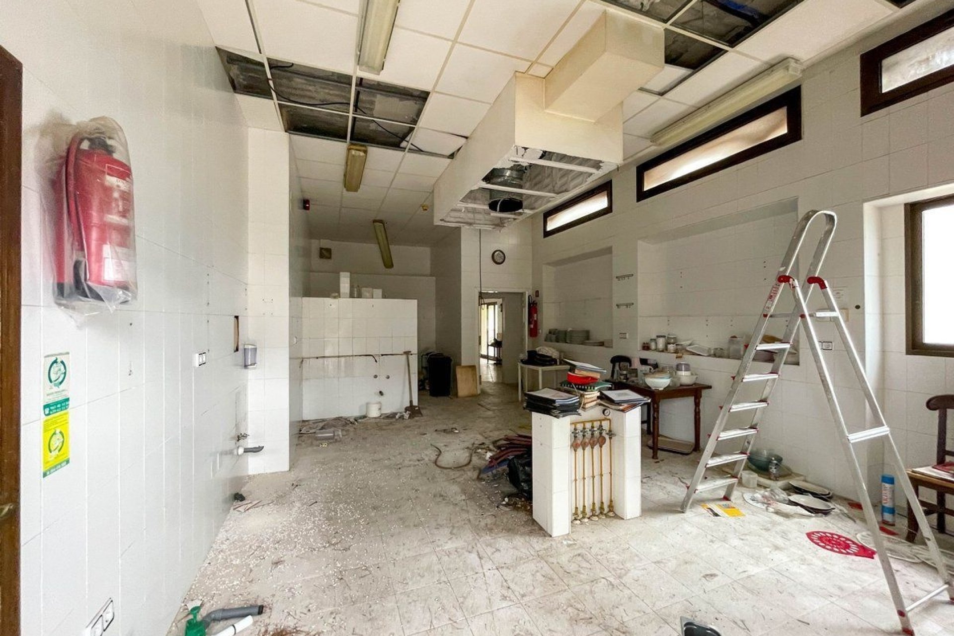 Verkoop - Local comercial - Calpe - Canuta de Ifach