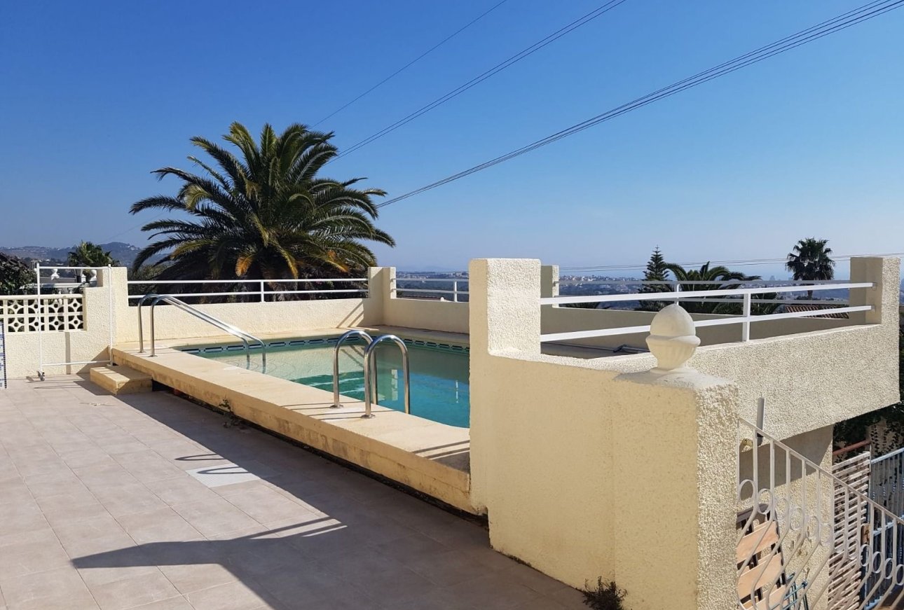 Verkoop - Villa - Calpe - Estación
