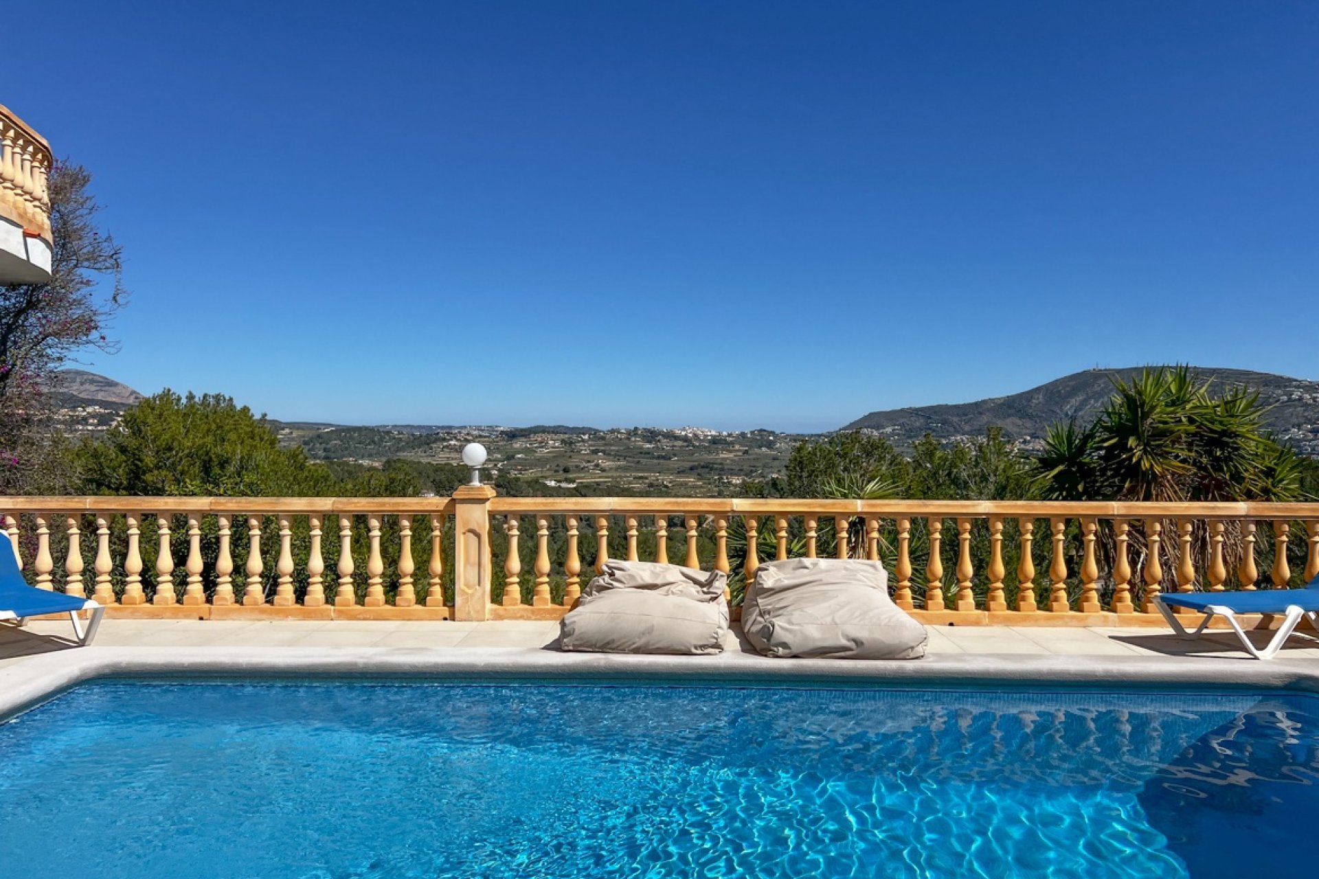 Verkoop - Villa - Moraira - Benimeit