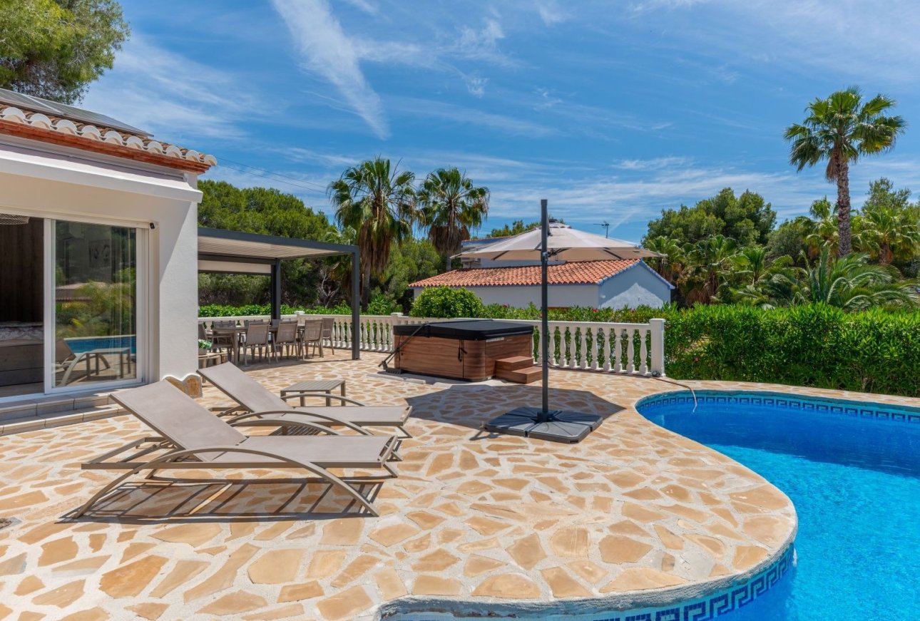 Verkoop - Villa - Moraira - Pinar del Advocat-Cometa