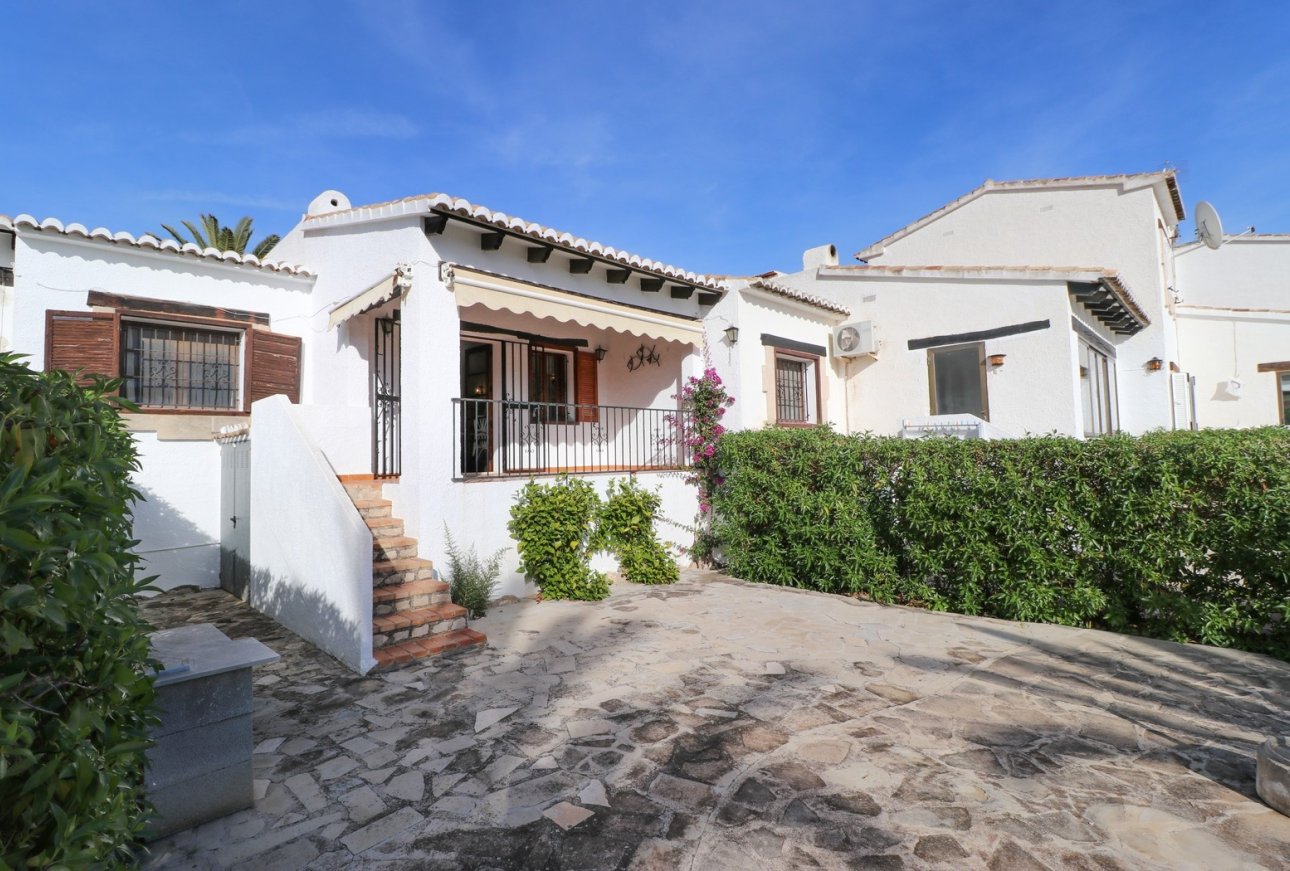 Vermietungen - Bungalow - Moraira - Pinar de L'Adovcat