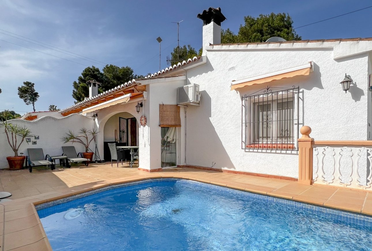 Villa avec piscine privée à La Cometa Moraira