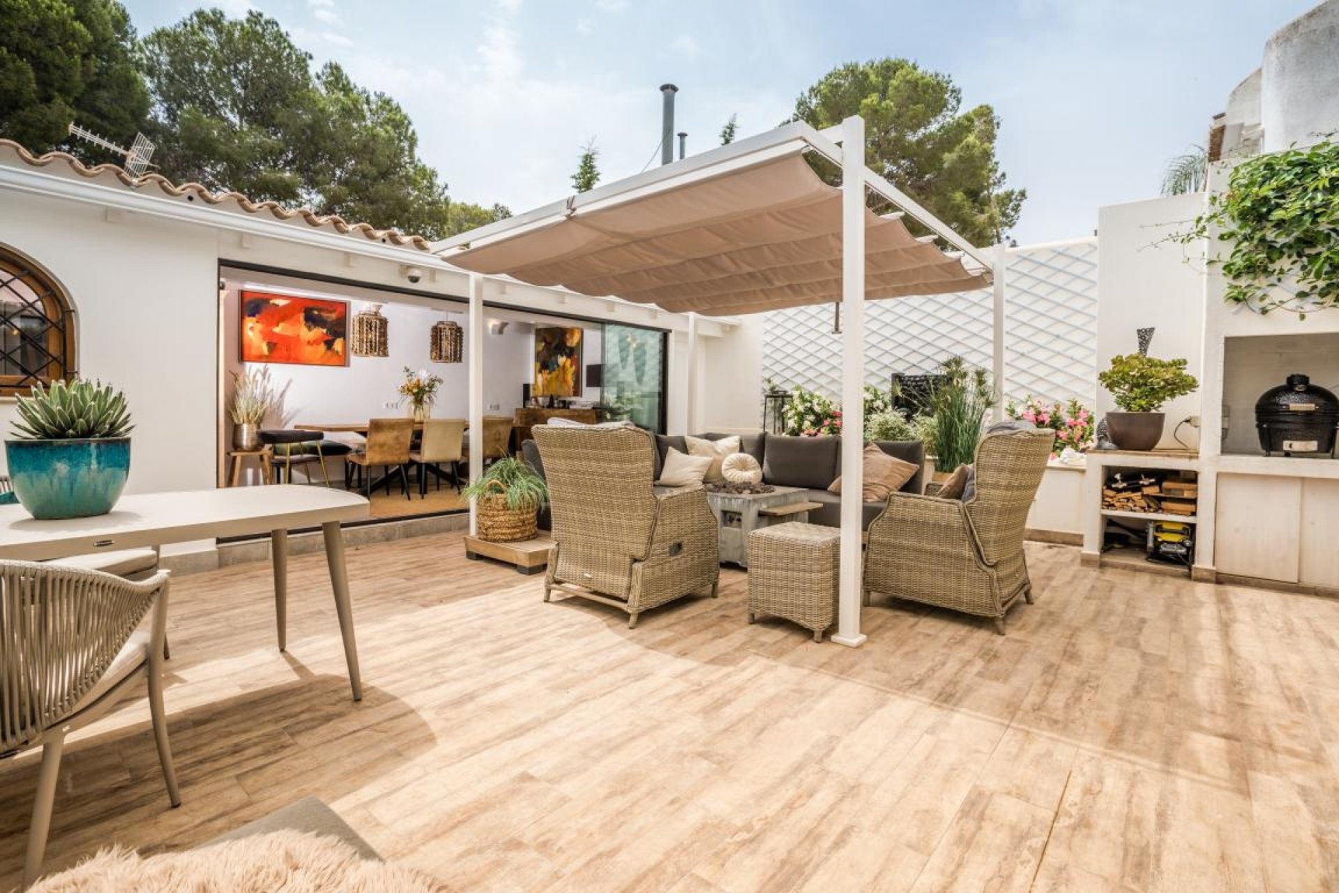 Villa de lujo reformada en venta en Cometa Moraira