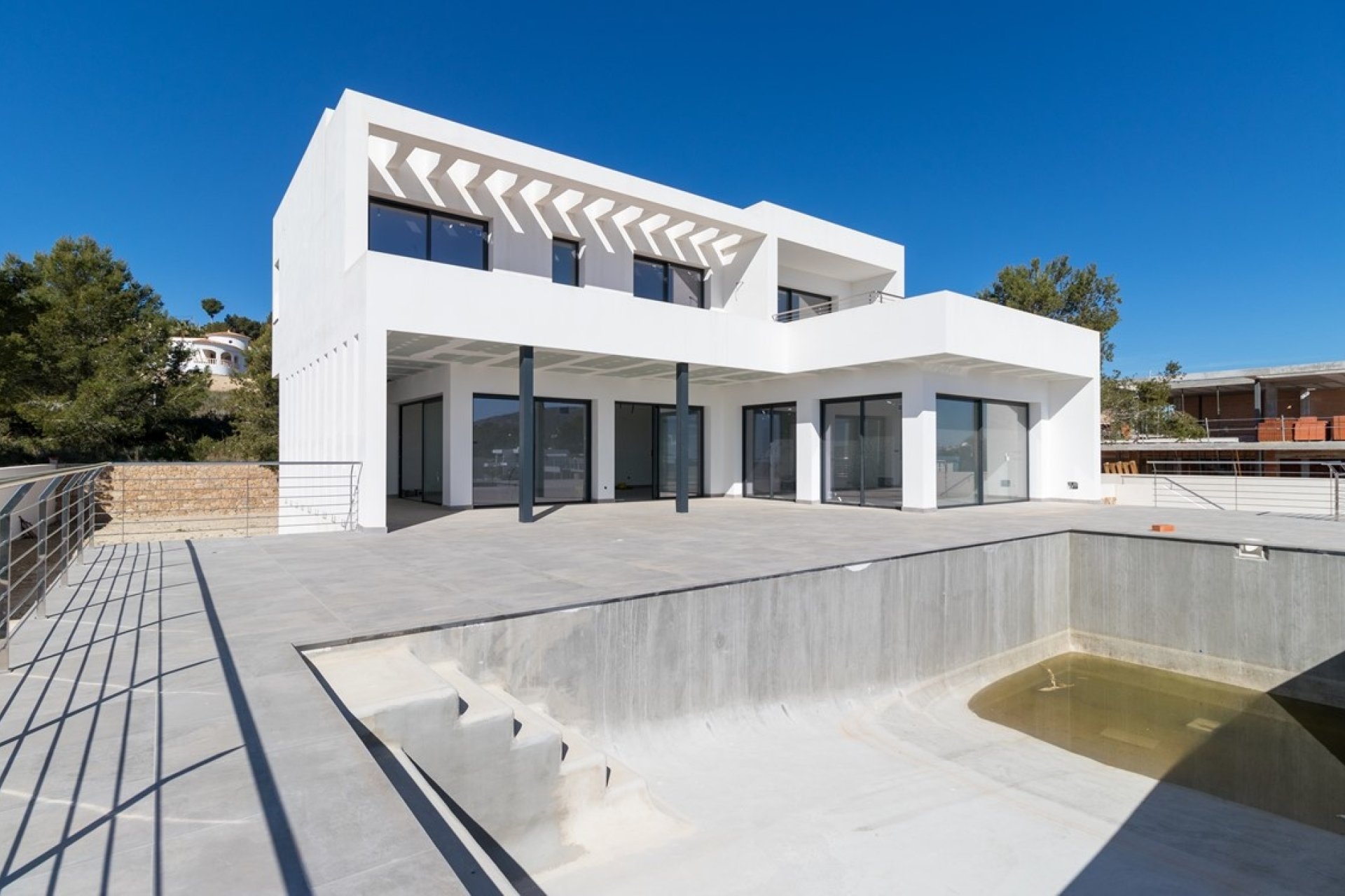 Villa de nueva construcción con vistas al mar en venta cerca de Moraira Costa Blanca