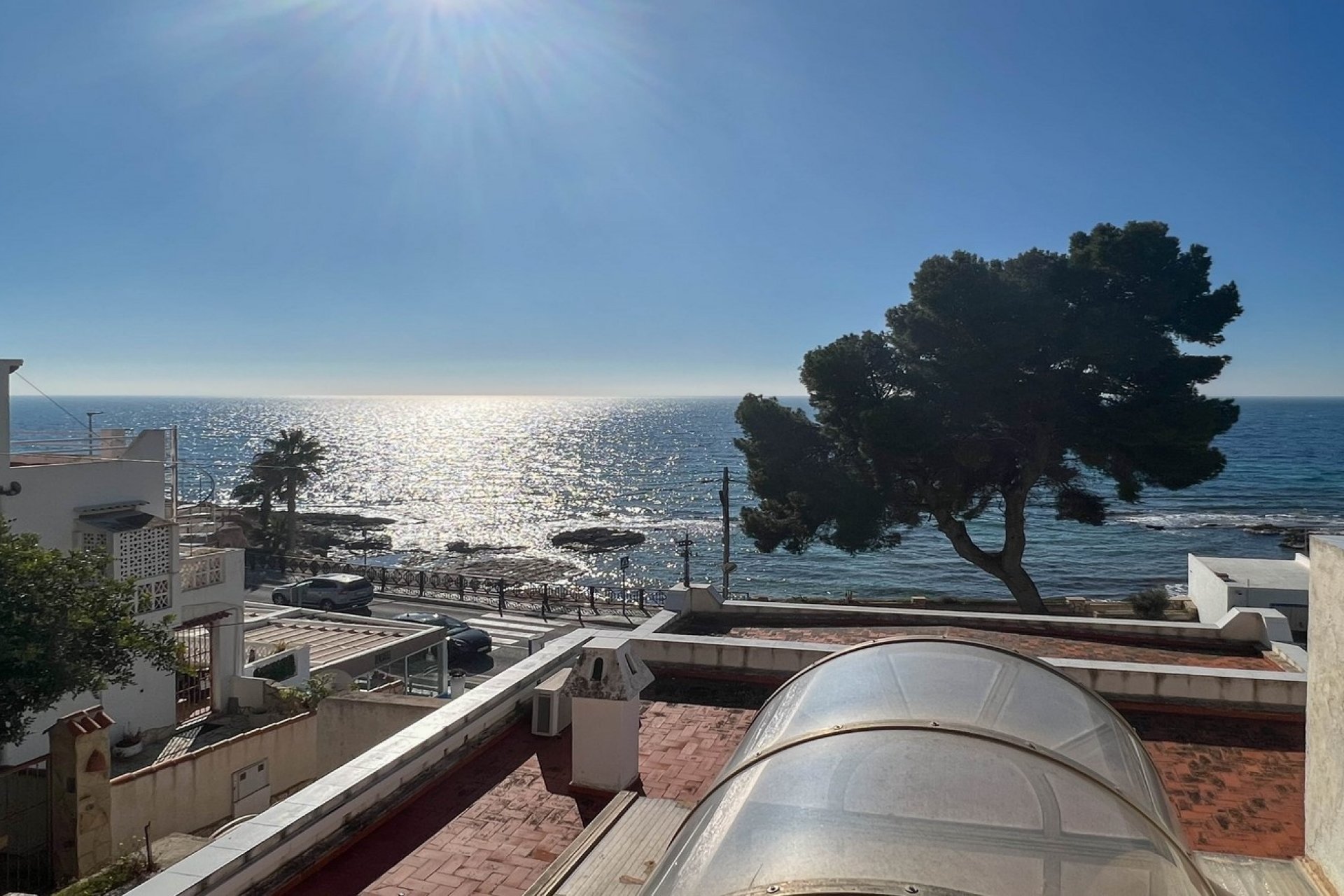 Villa en première ligne de mer à vendre à Cometa Moraira