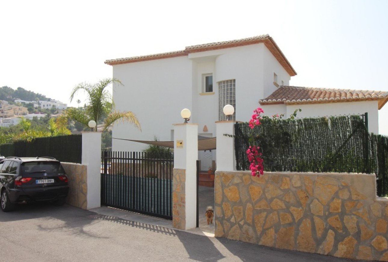 Villa en Venta en La Colina Benimeit Moraira