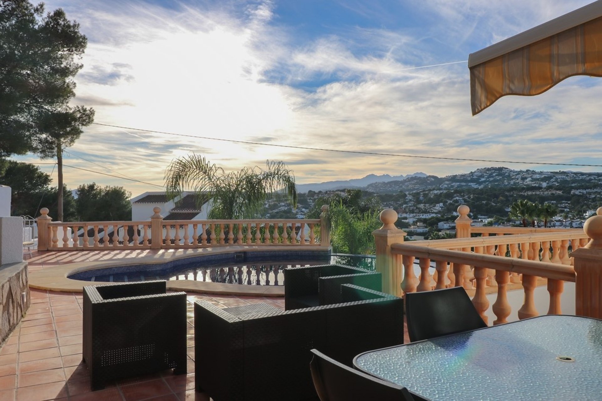 Villa en venta en Moraira Costa Blanca España