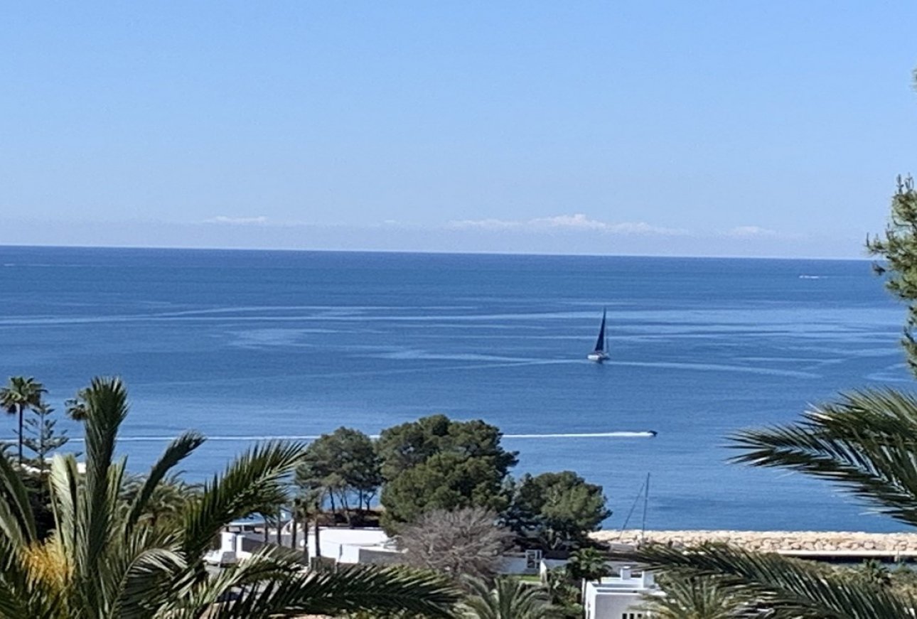 Villa en venta en Moraira Costa Blanca España