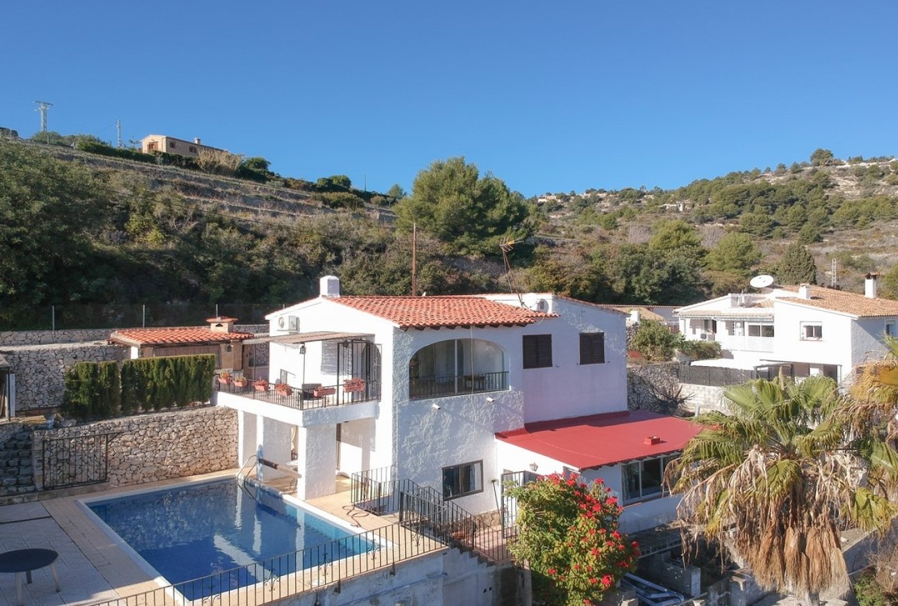 Villa for sale in Benissa Costa with sea views
