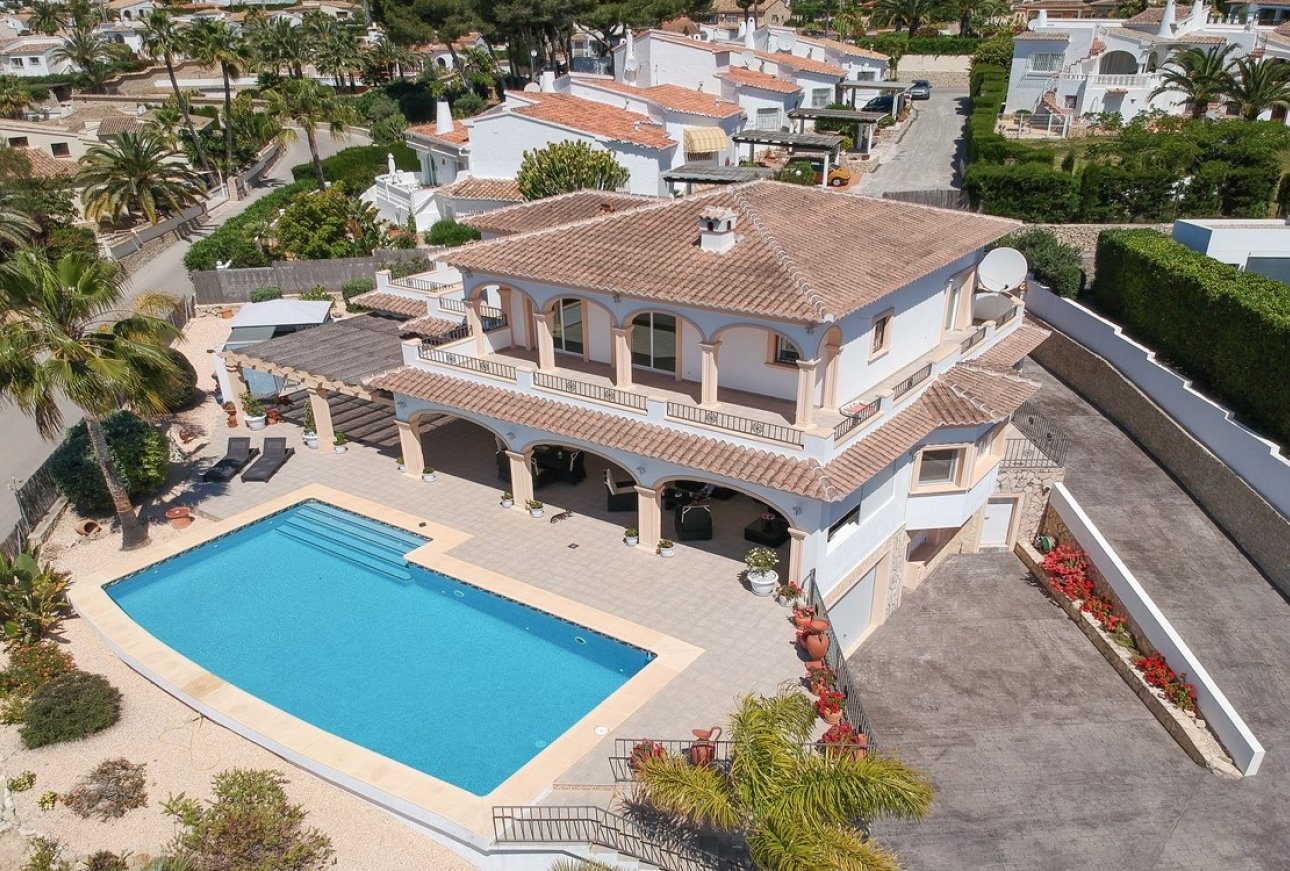 Villa for sale in Moraira Costa Blanca Spain