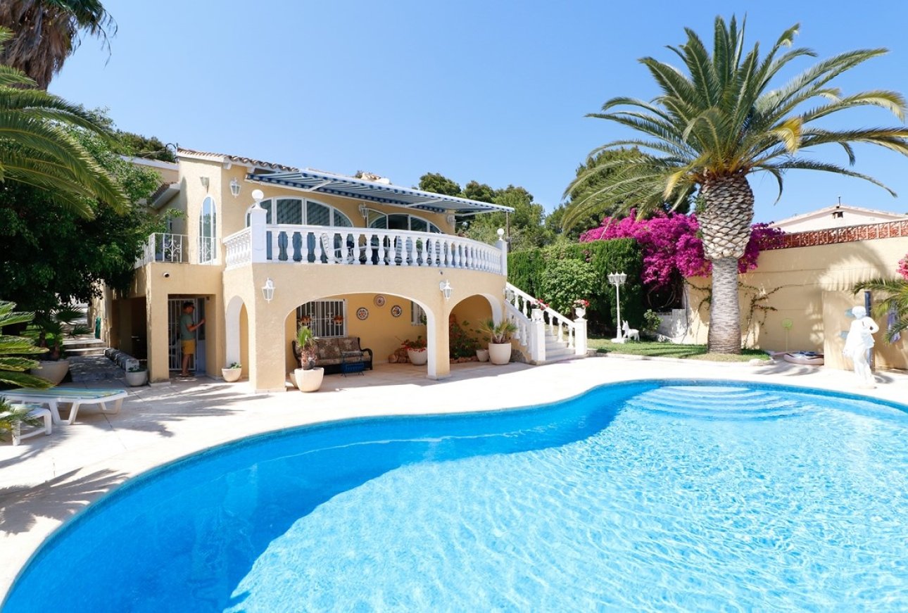 Villa for sale in Moraira Costa Blanca Spain