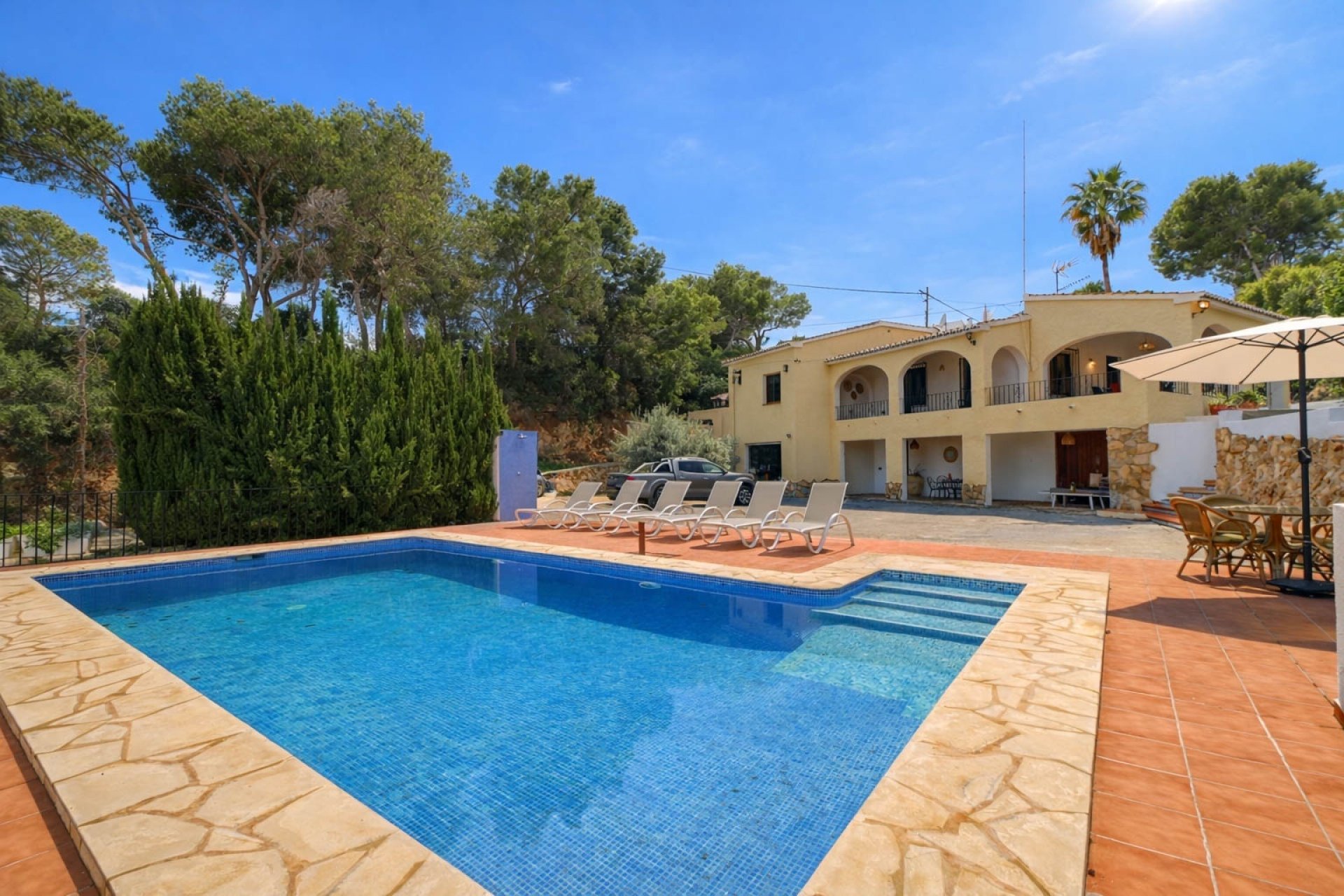 Villa mediterránea con piscina privada en Moraira