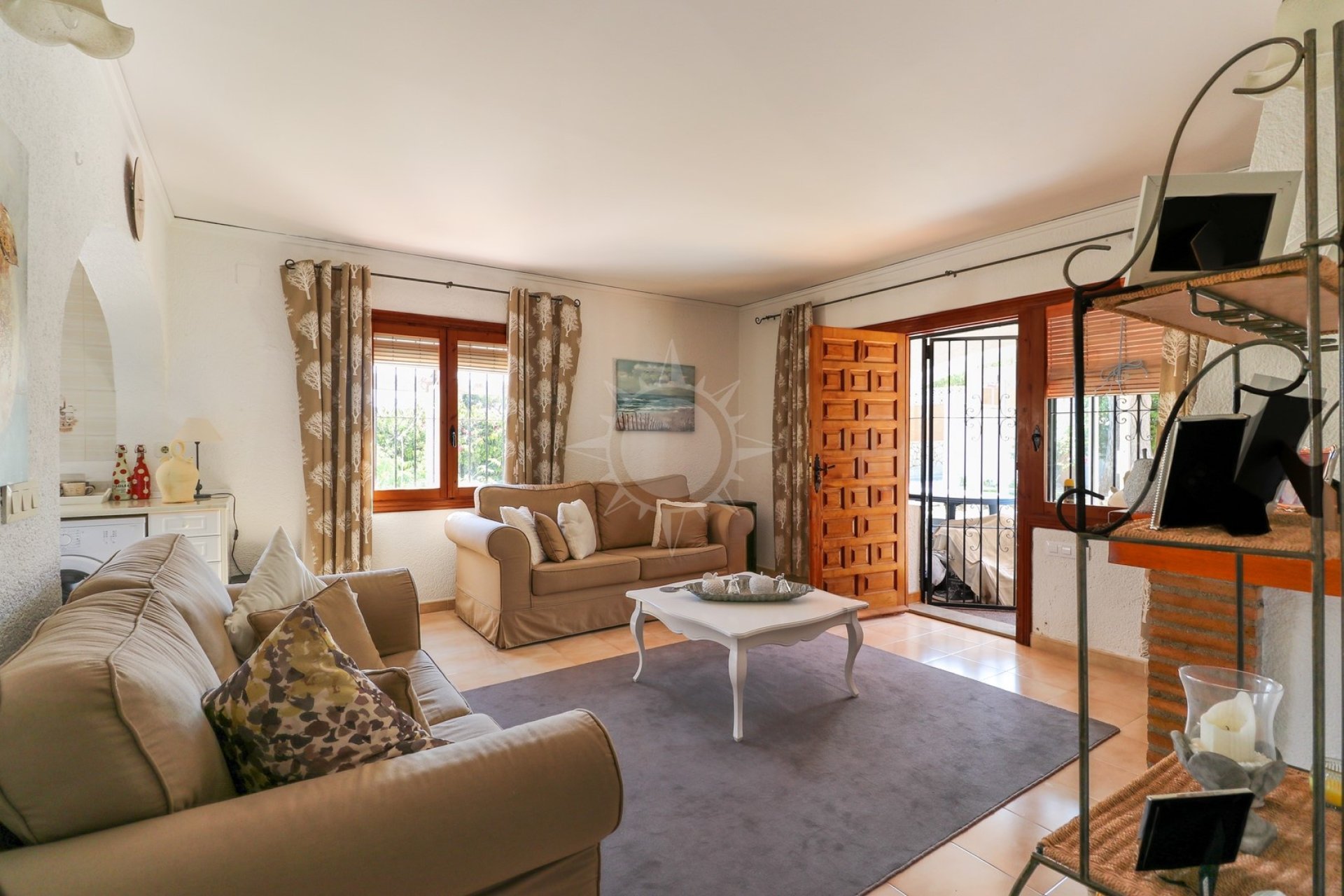 Villa mit kleinen privaten Gärten zum Verkauf in Moraira