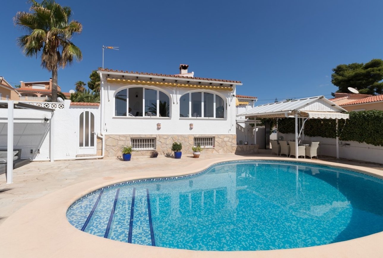Villa te koop in Moraira, Alicante Costa Blanca