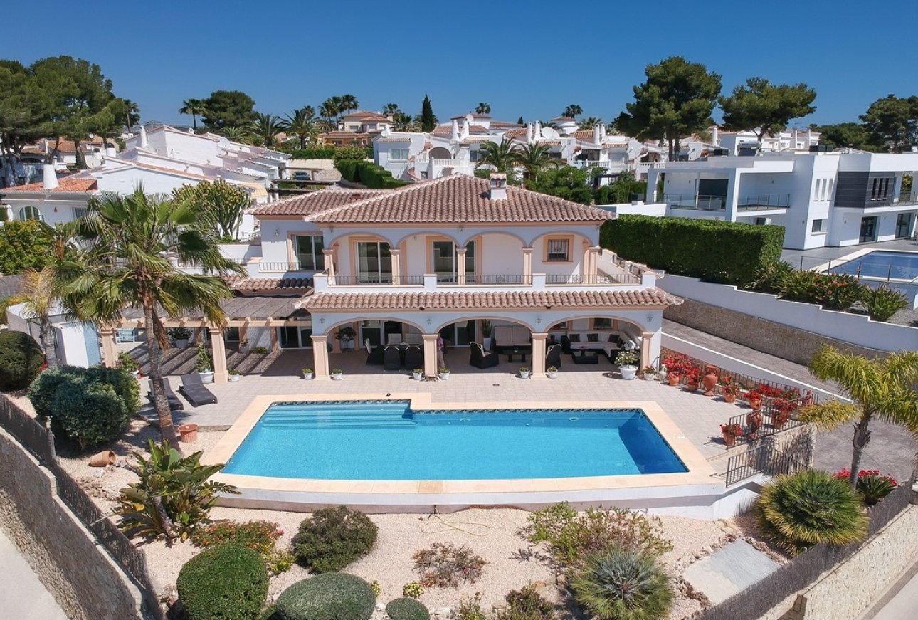 Villa te koop in Moraira Costa Blanca Spanje