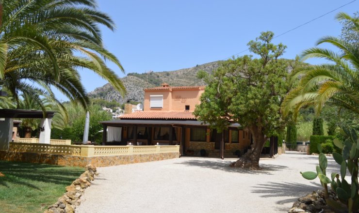 Villa - Venta - Alcalalí - C15-35455