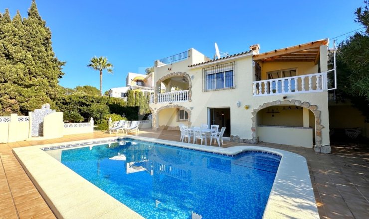 Villa - Verkauf - Benissa - C13-47430