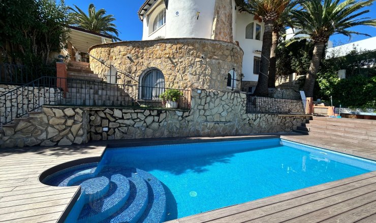 Villa - Verkoop - Calpe - 03710